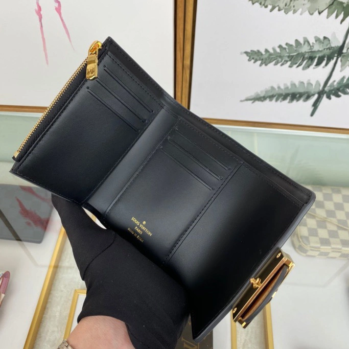 GoodFit 5070 Louis Vuitton AAA Quality Wallets For Women - Image 4