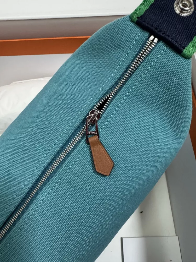 Hermes AAA Quality Handbags For Women Comfortable 3589 - Image 6