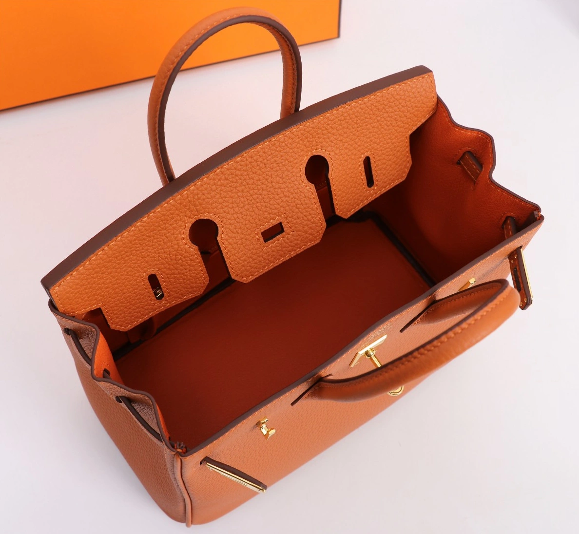 Hermes AAA Quality Handbags For Women Elegant 6566 - Image 8