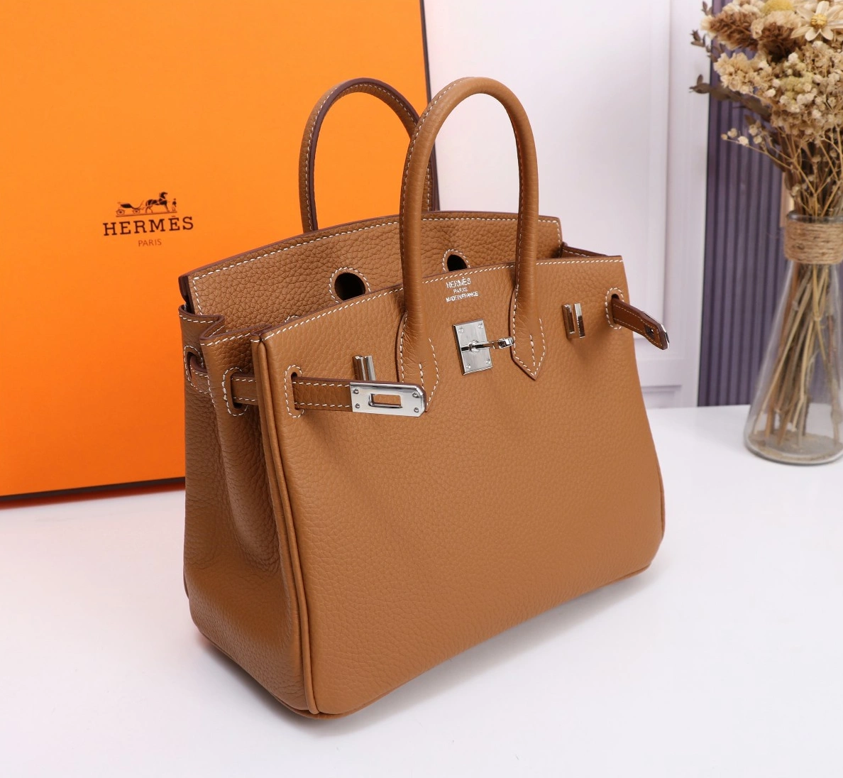 Hermes AAA Quality Handbags For Women Trendsetting 140 - Image 3