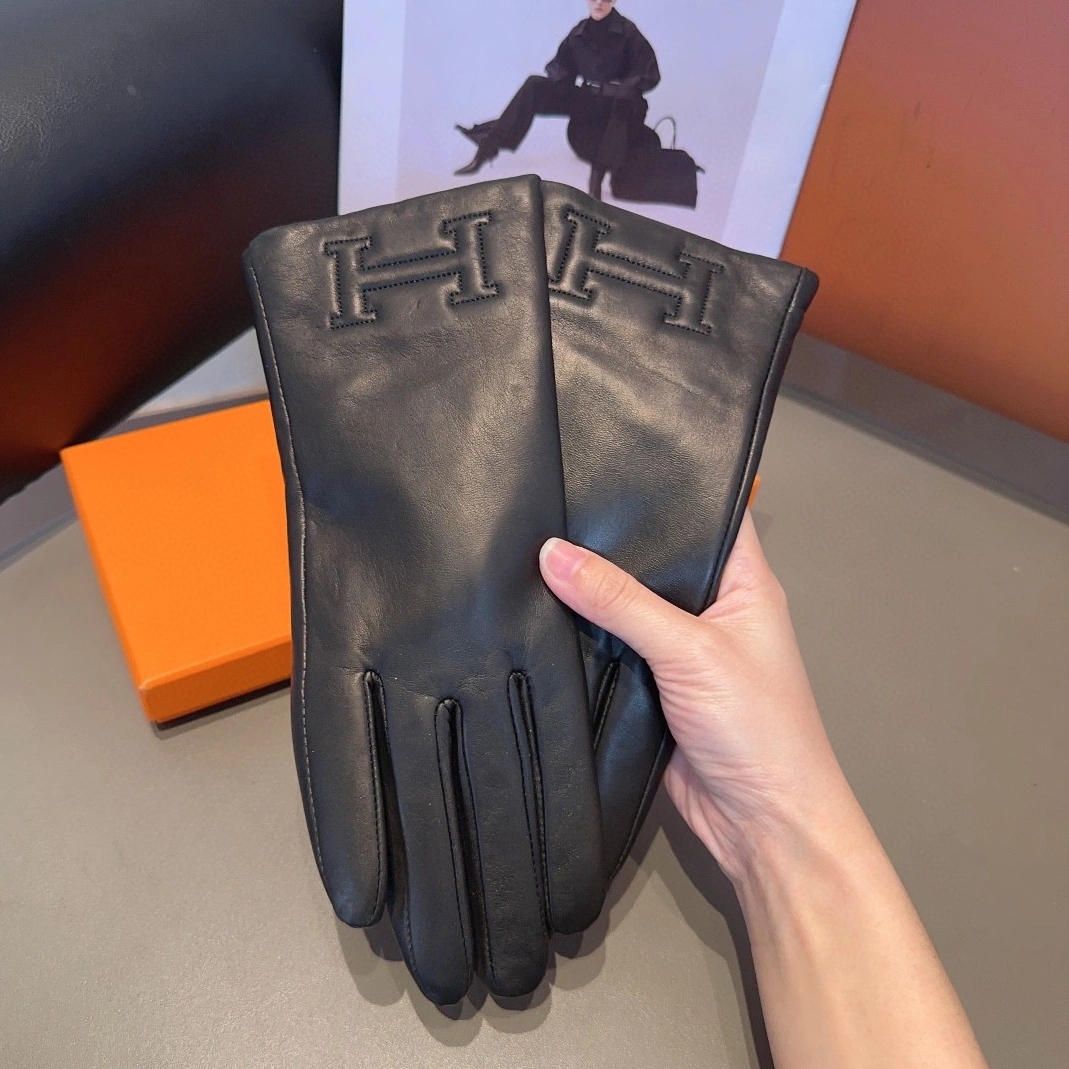 Hermes Gloves For Women Soft 8765 - Image 6