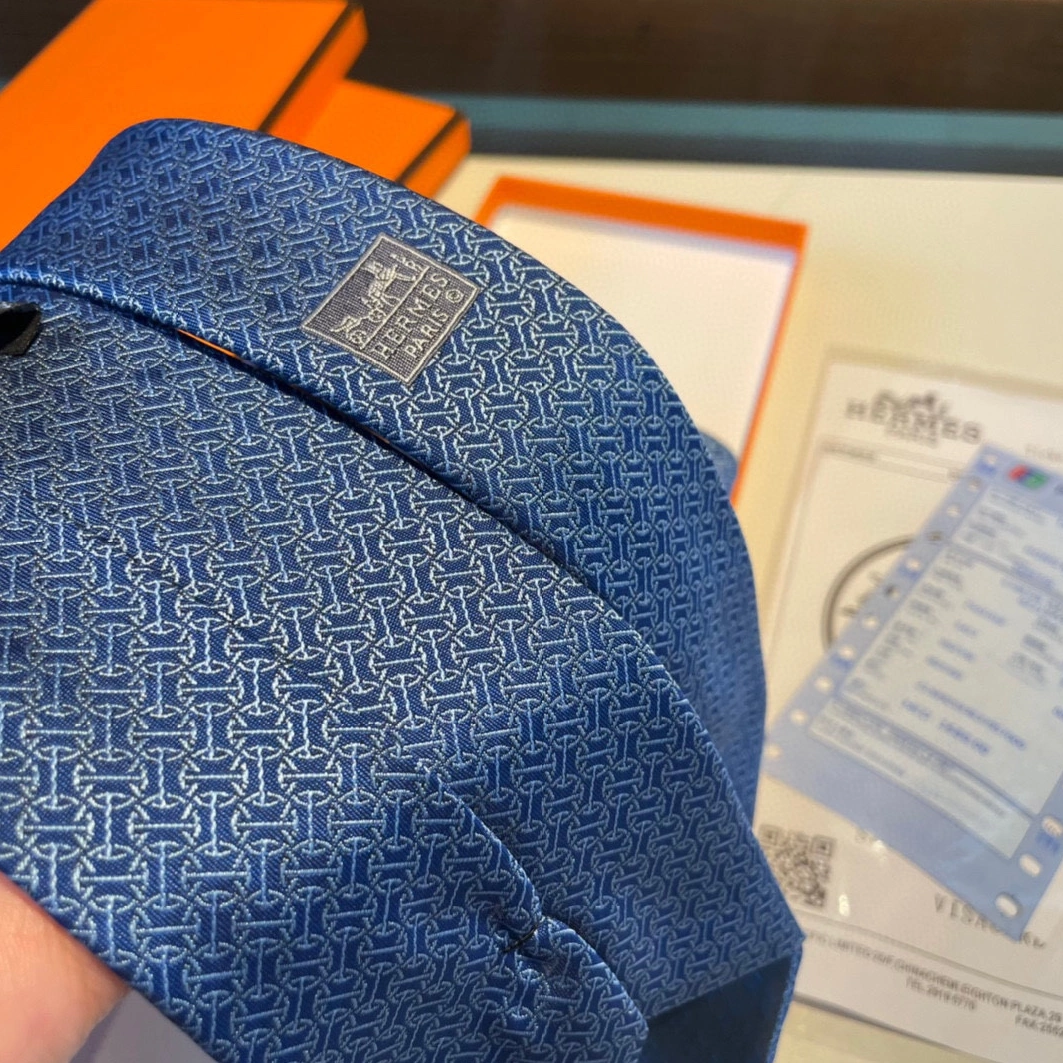 Hermes Necktie For Men Modern 3877 - Image 4