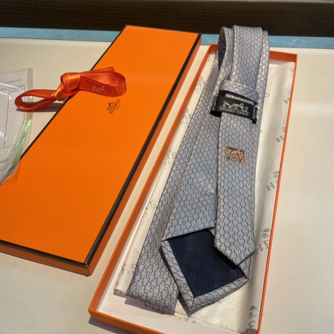 Hermes Necktie For Men Timeless 5771 - Image 7