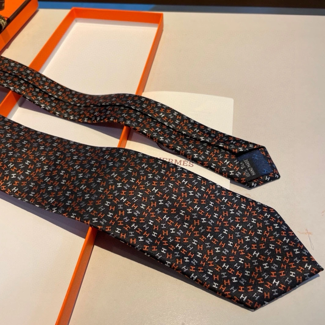 Hermes Necktie For Men Vibrant 469 - Image 4