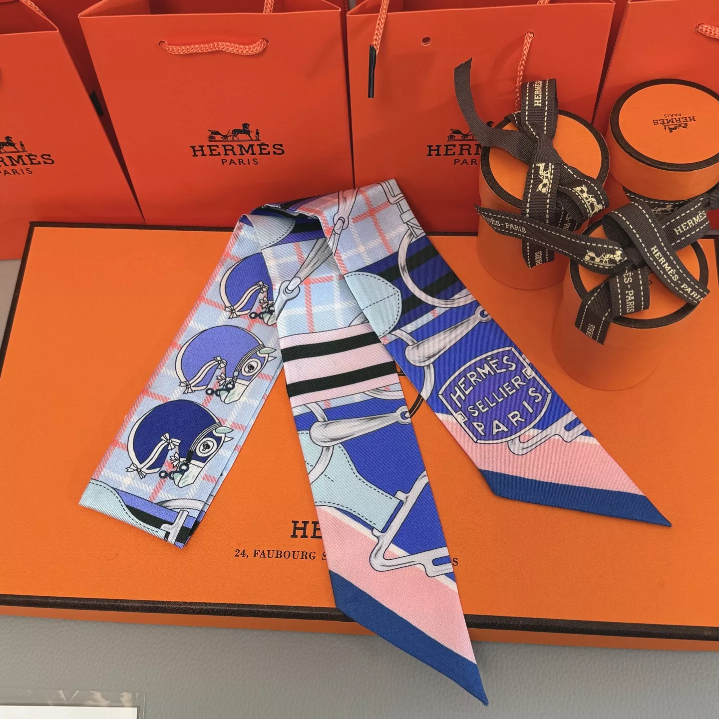 Hermes Silk Scarf Unique 8020