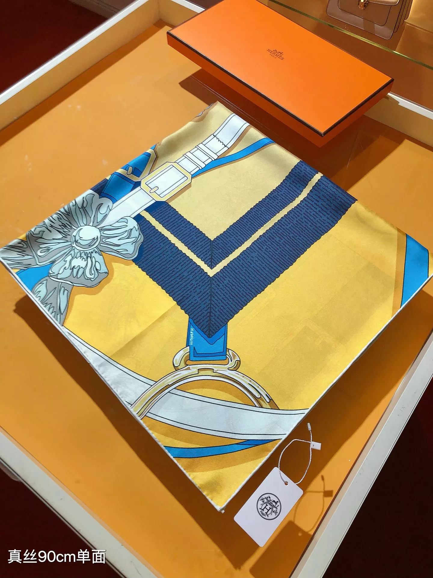 Hermes Silk Square For Women Lightweight 1714 - Image 4