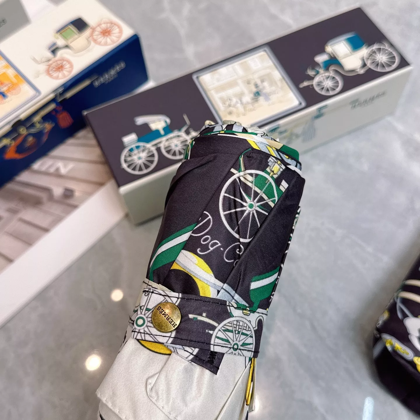 Hermes Umbrellas Durable 4943 - Image 7