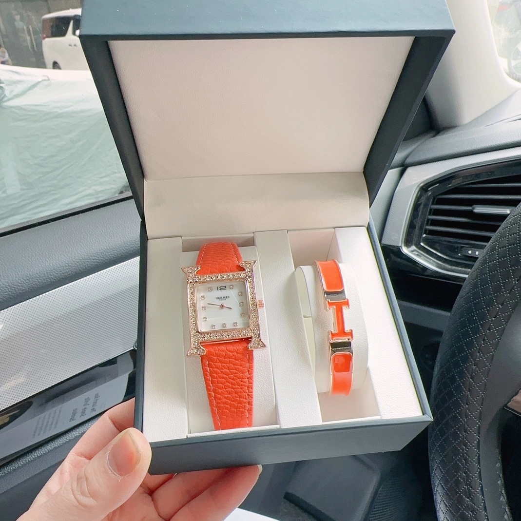 Hermes Watches For Women Durable 5822 - Image 3