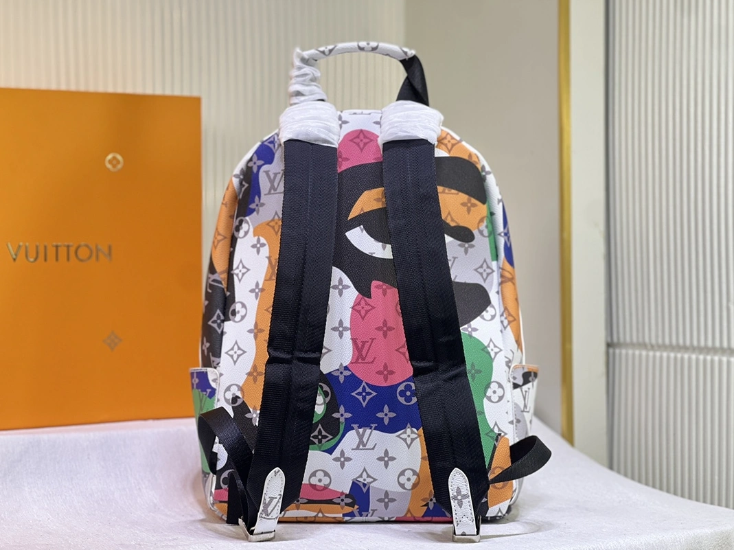 Louis Vuitton AAA Quality Backpacks For Unisex DailyWear 858 - Image 4