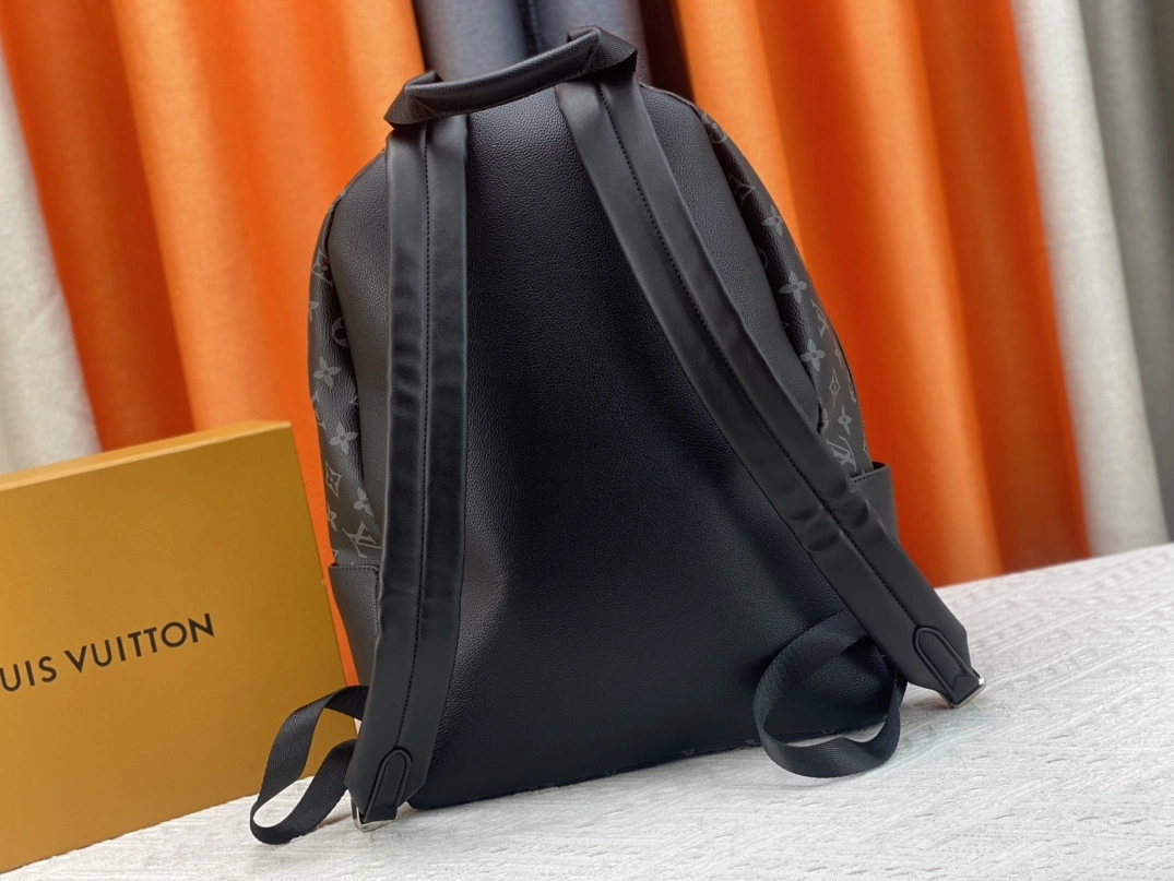 Louis Vuitton AAA Quality Backpacks For Unisex Sleek 7528 - Image 3
