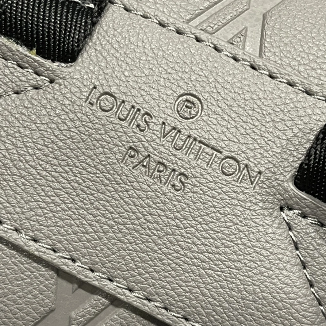 Louis Vuitton AAA Quality Backpacks For Unisex Trendy 6975 - Image 6