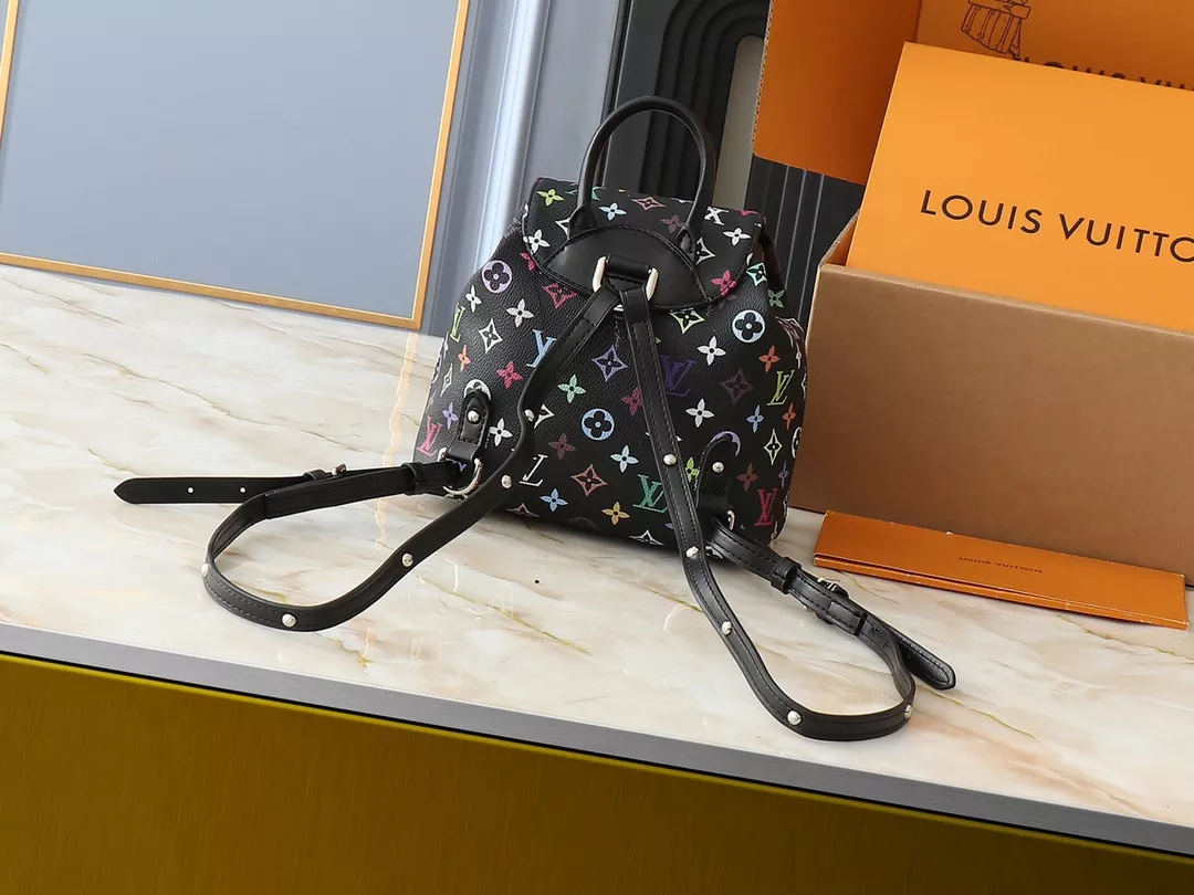 Louis Vuitton AAA Quality Backpacks For Women WellDesigned 5022 - Image 3
