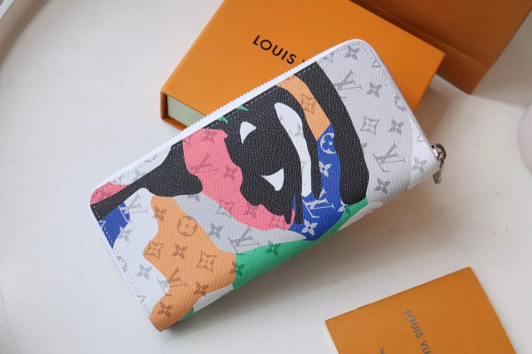 Louis Vuitton AAA Quality Card Case Classic 6785