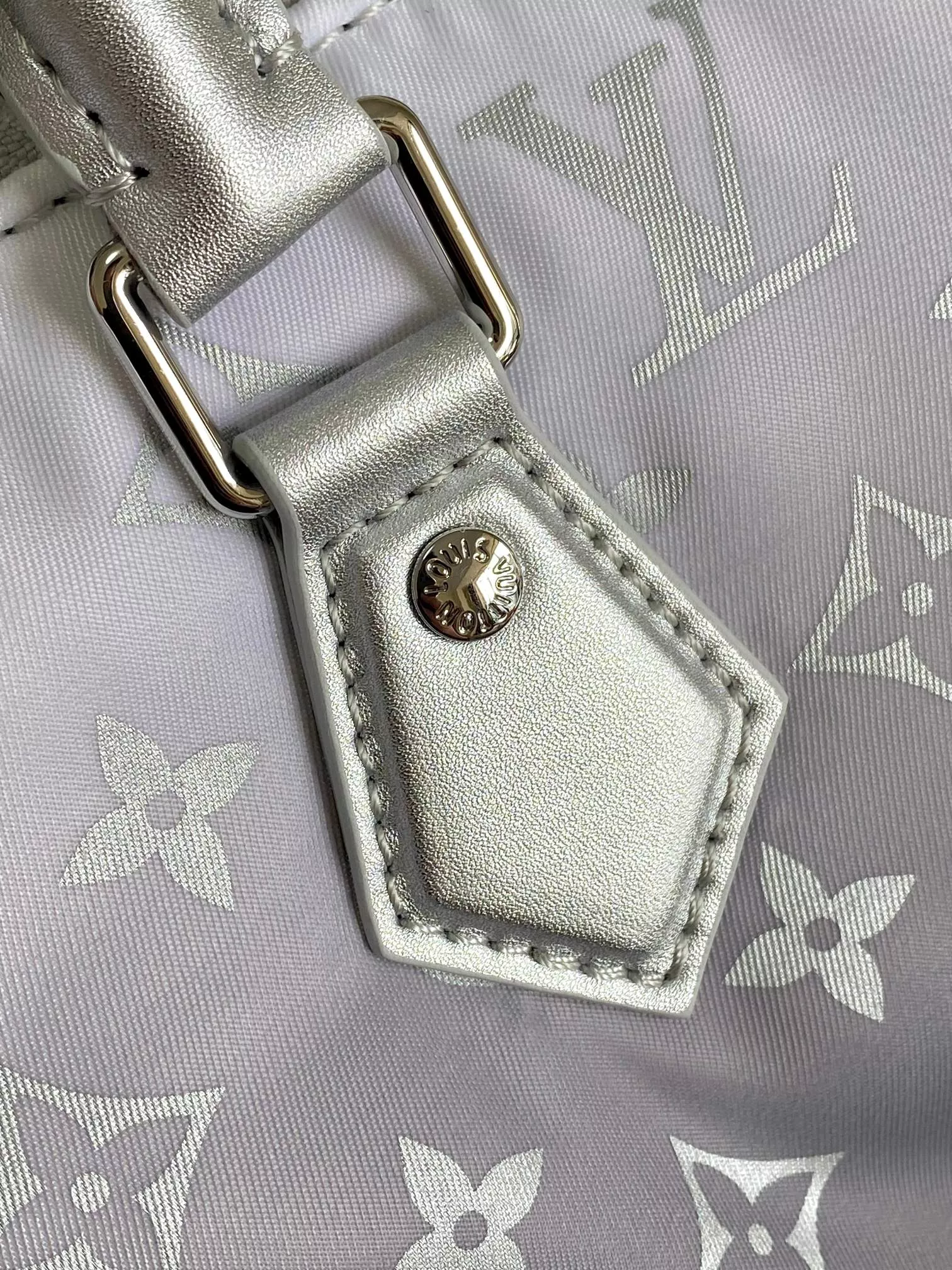 Louis Vuitton AAA Quality Handbags Elegant 4583 - Image 5