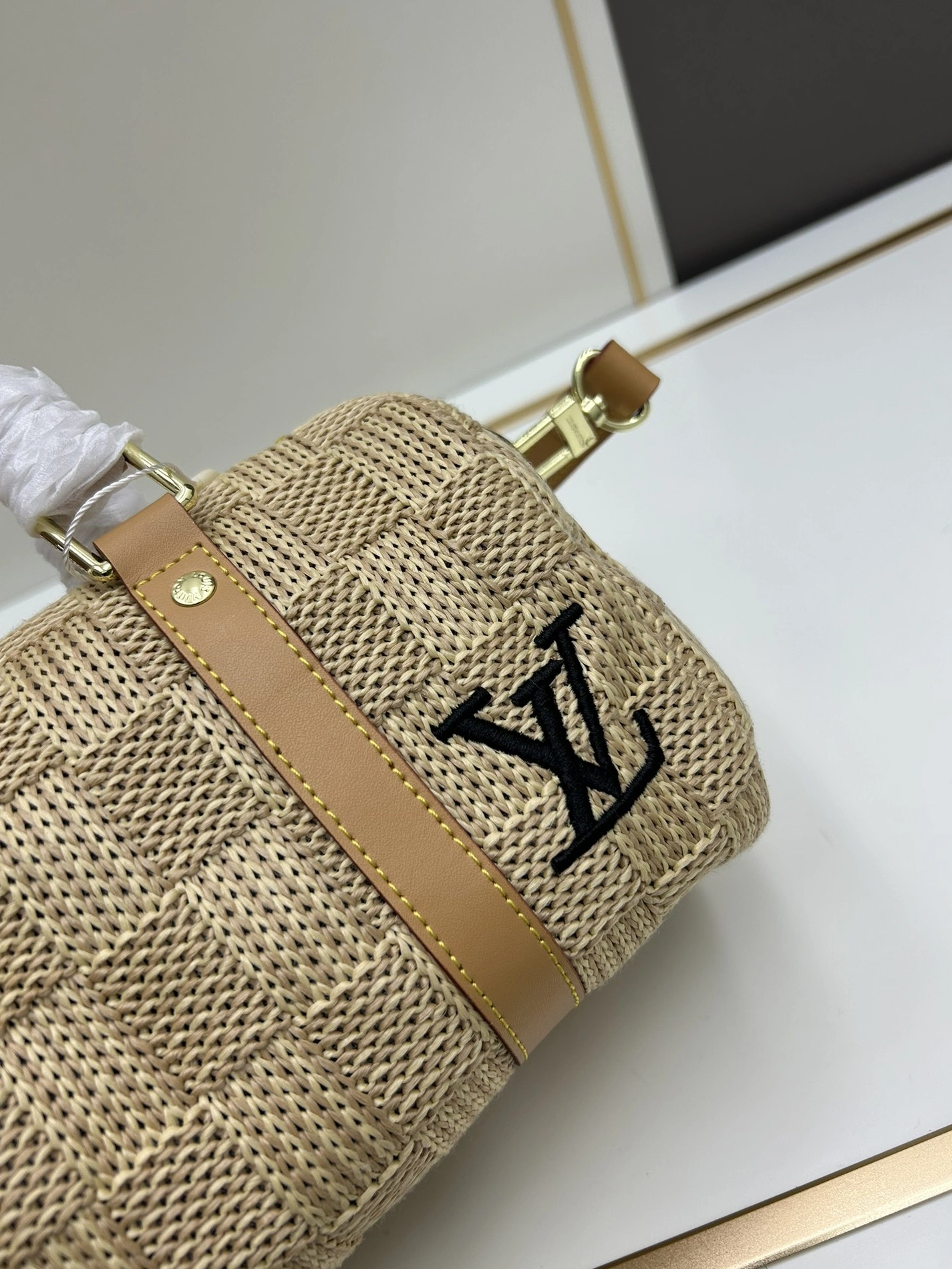 Louis Vuitton AAA Quality Handbags For Women AllSeason 5947 - Image 4