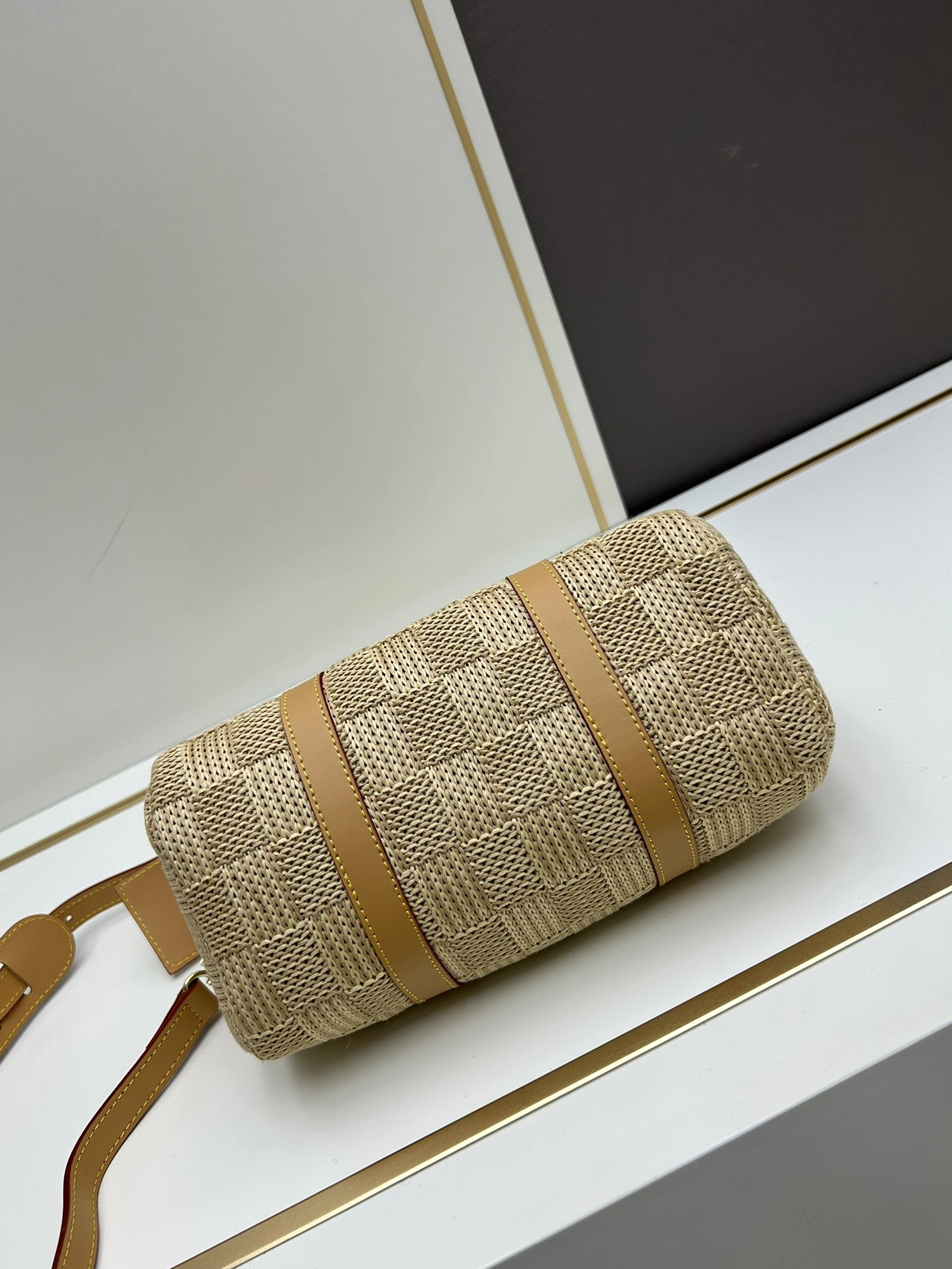 Louis Vuitton AAA Quality Handbags For Women AllSeason 5947 - Image 5