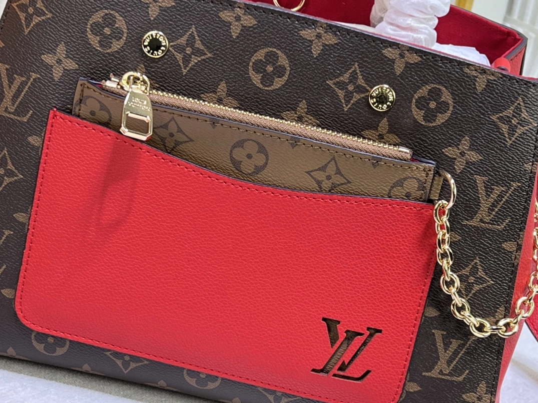 Louis Vuitton AAA Quality Handbags For Women Compact 1646 - Image 3