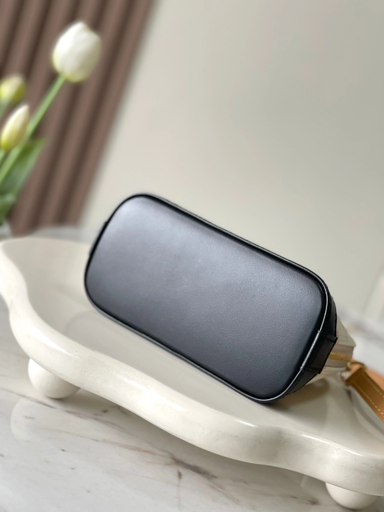 Louis Vuitton AAA Quality Handbags For Women Minimalist 2634 - Image 4