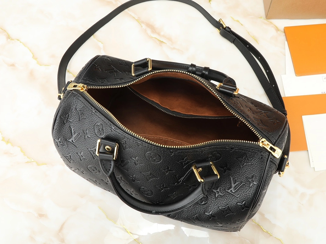 Louis Vuitton AAA Quality Handbags For Women SmartChoice 924 - Image 8