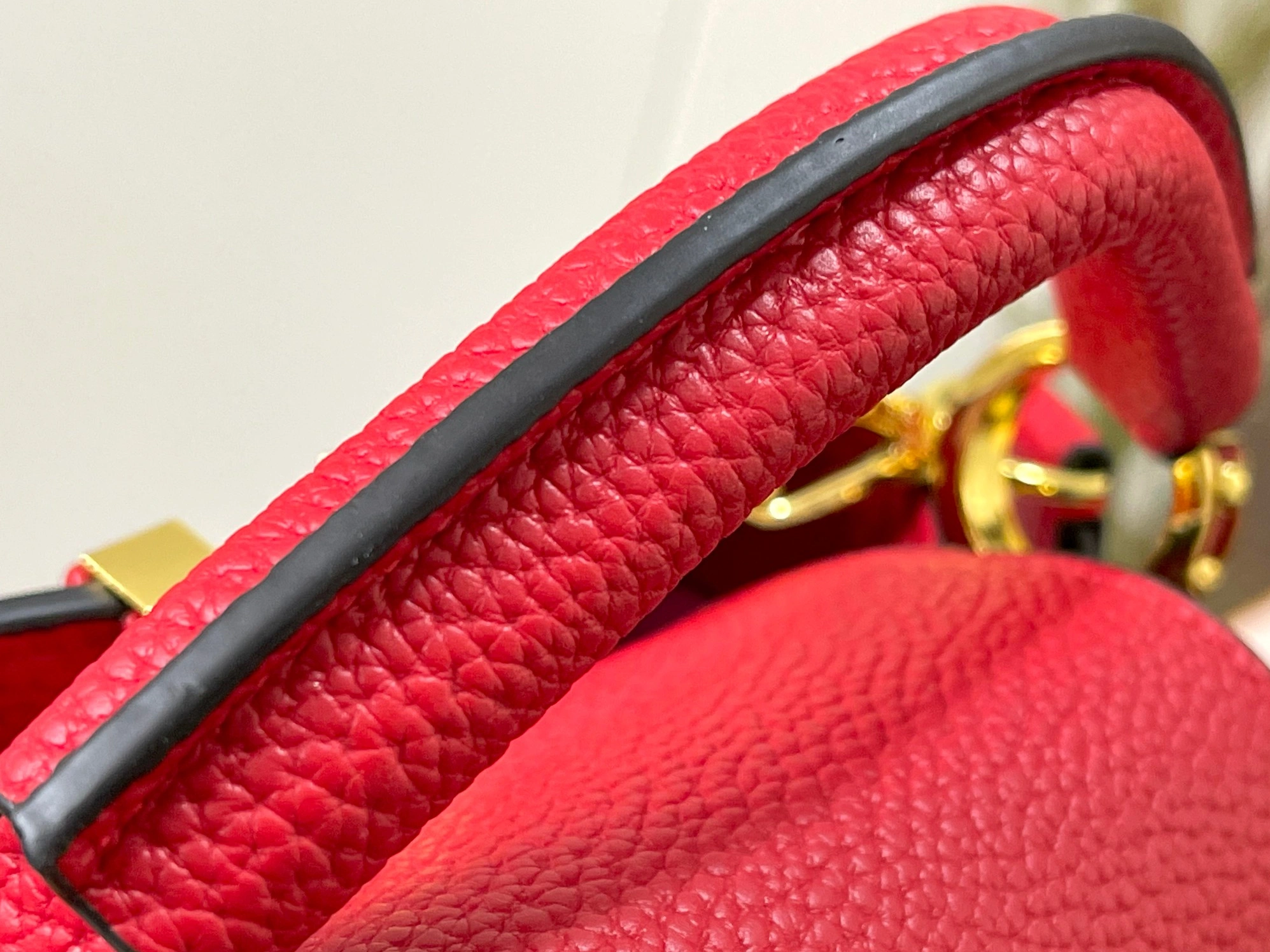 Louis Vuitton AAA Quality Messenger Bags For Women Breathable 7366 - Image 7