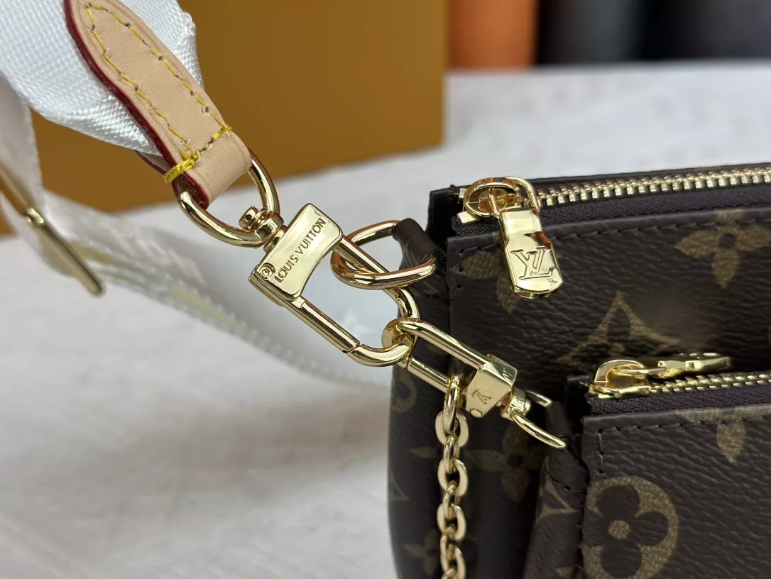 Louis Vuitton AAA Quality Messenger Bags For Women Popular 9376 - Image 6