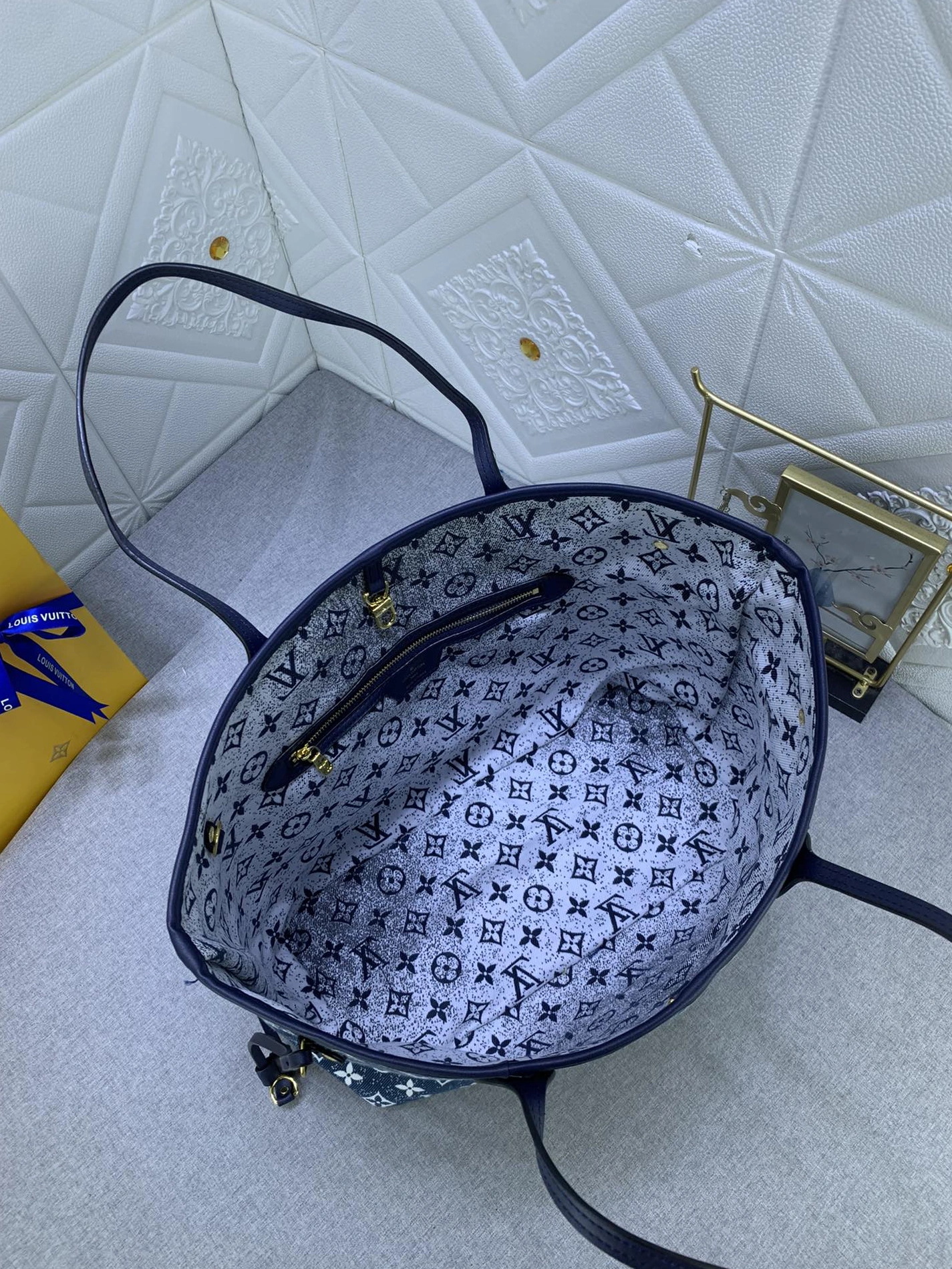 Louis Vuitton AAA Quality Shoulder Bags For Women GoodFit 7419 - Image 7