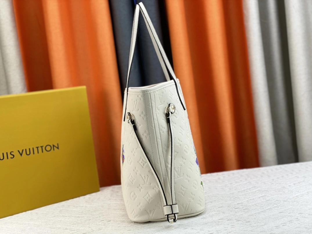 Louis Vuitton AAA Quality Shoulder Bags For Women Vibrant 8564 - Image 3