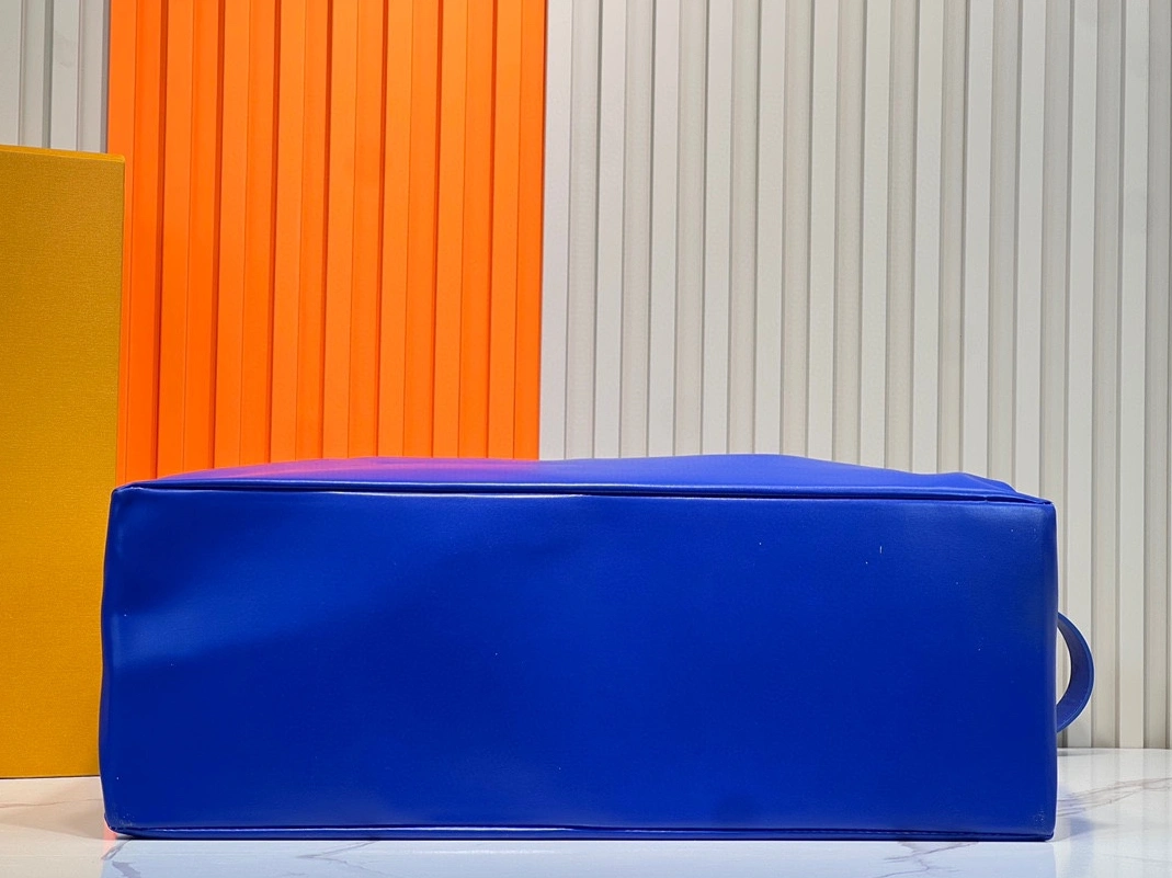 Louis Vuitton AAA Quality Tote-Handbags For Women ModernLook 3531 - Image 4