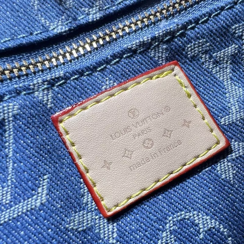 Louis Vuitton AAA Quality Tote-Handbags For Women WellDesigned 7468 - Image 7