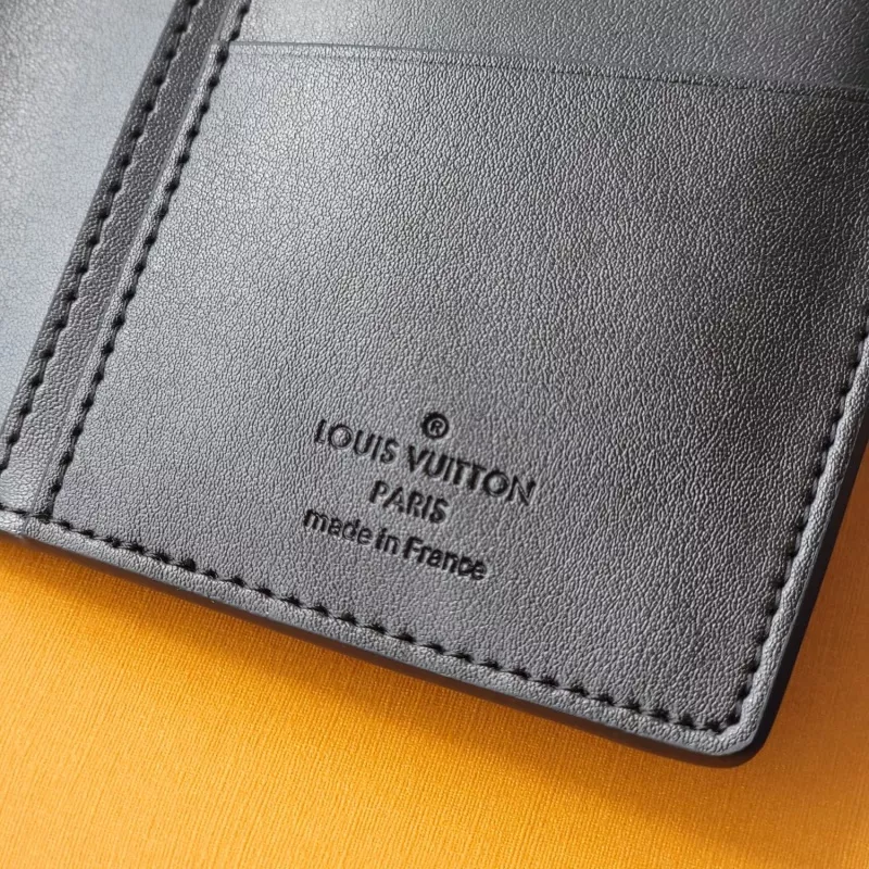 Louis Vuitton AAA Quality Wallets AllSeason 3181 - Image 6