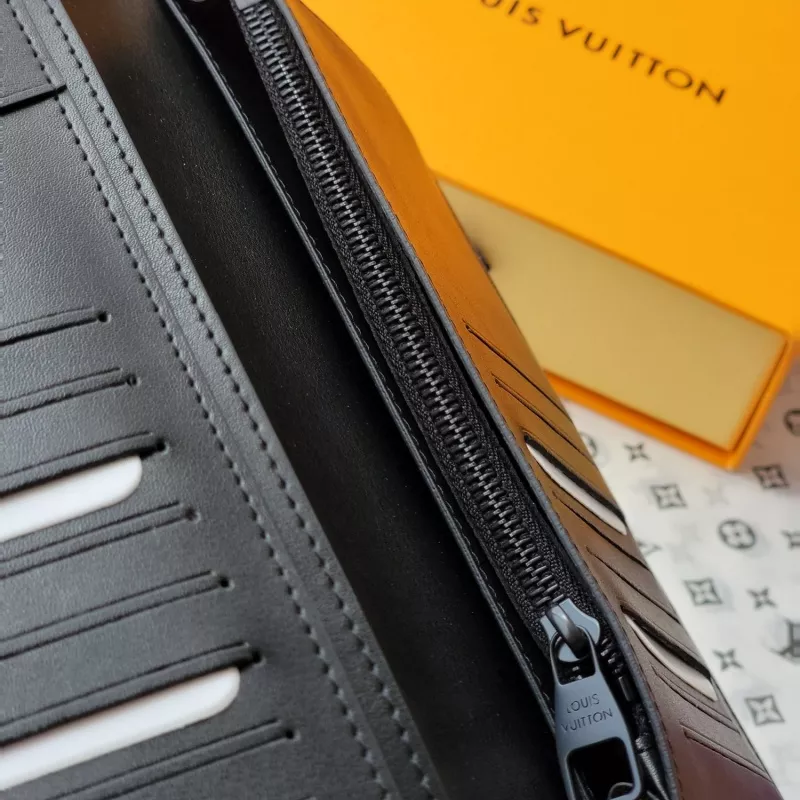 Louis Vuitton AAA Quality Wallets AllSeason 3181 - Image 7