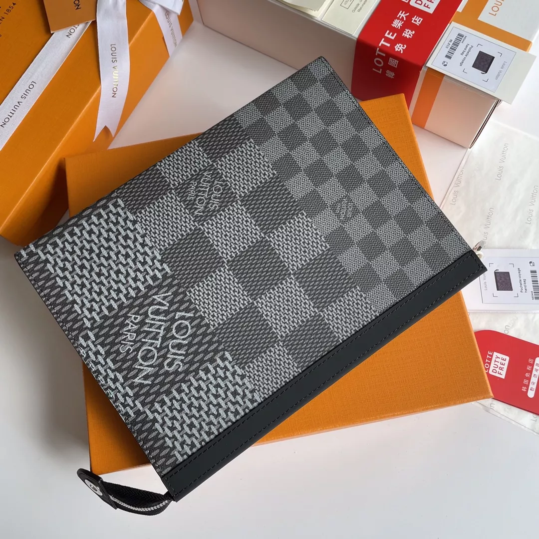 Louis Vuitton AAA Quality Wallets Flexible 5976 - Image 4