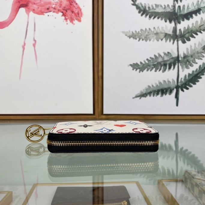 Louis Vuitton AAA Quality Wallets For Women Breathable 4139 - Image 4