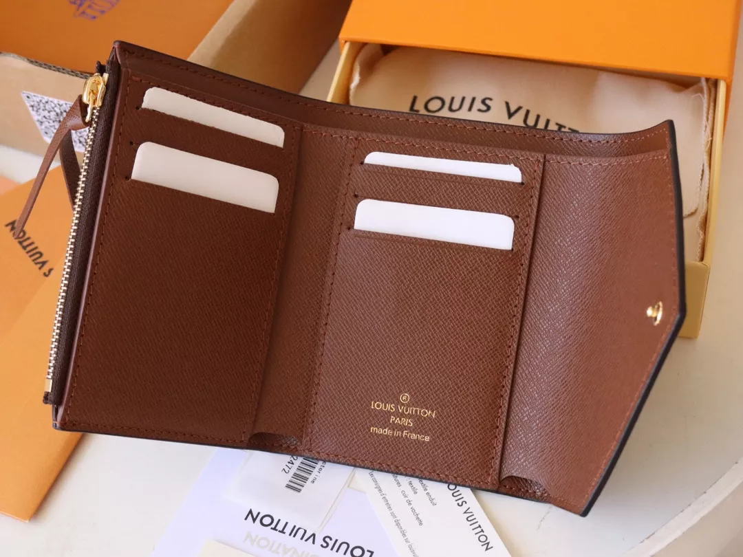 Louis Vuitton AAA Quality Wallets In Brown Functional 8433 - Image 5