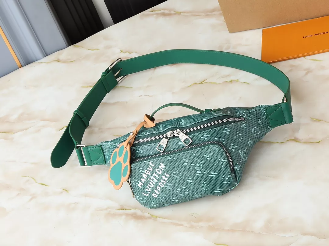 Louis Vuitton LV AAA Quality Belt Bags For Unisex AllSeason 3548 - Image 4