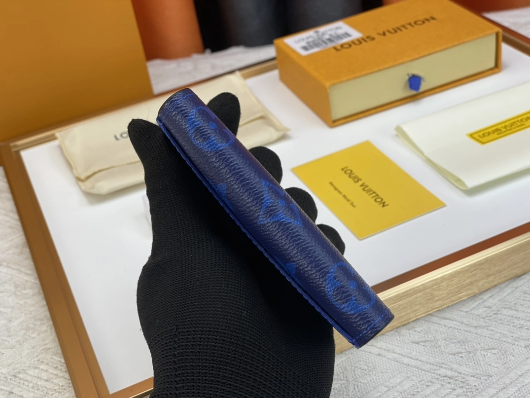 Louis Vuitton LV Card Case For Unisex EasyMatch 7359 - Image 4