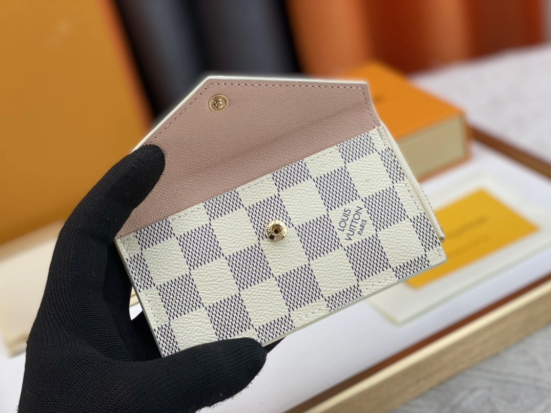 Louis Vuitton LV Card Case For Women Refined 2368 - Image 5