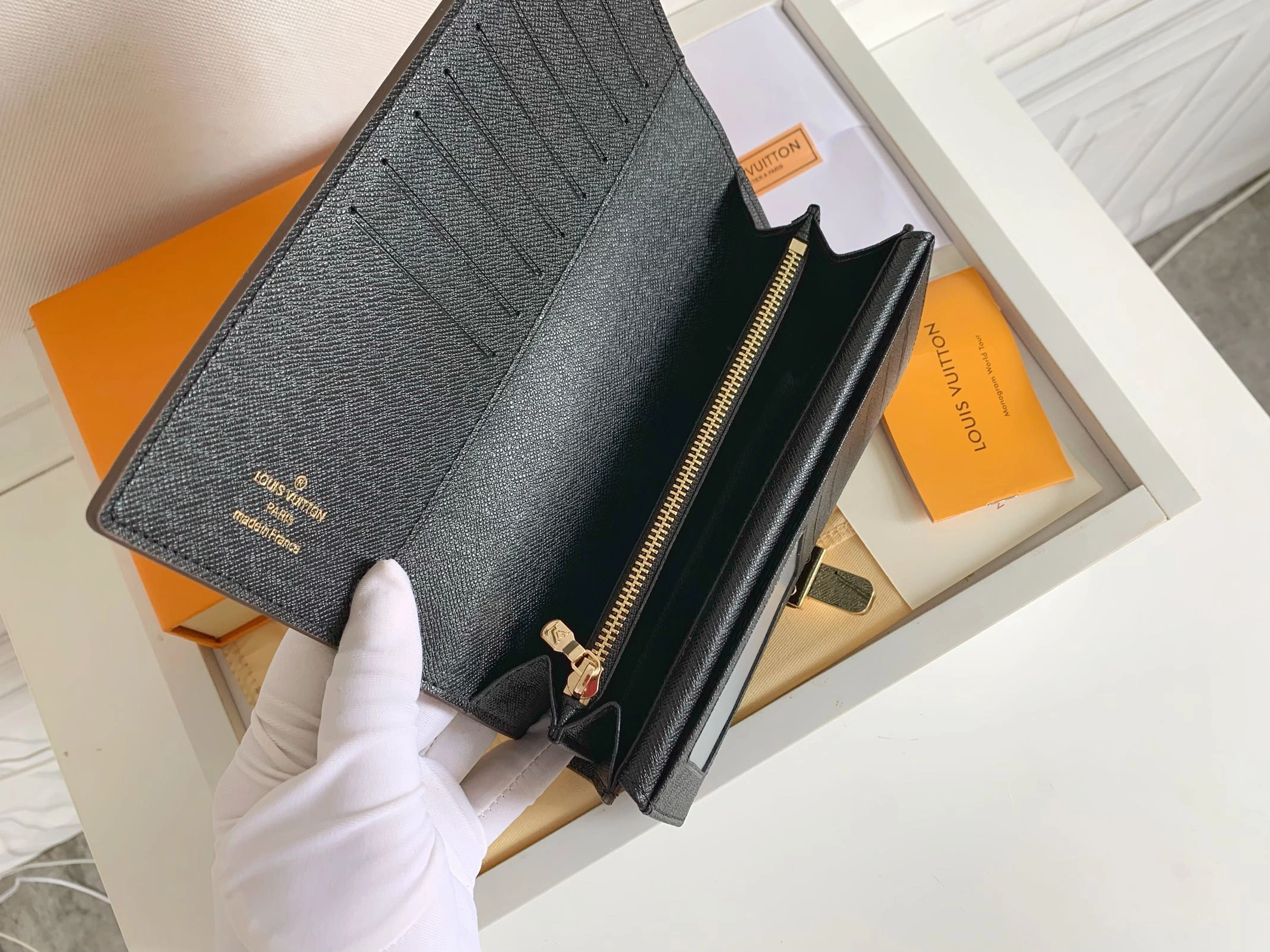 Louis Vuitton LV Card Case For Women StreetReady 7678 - Image 7