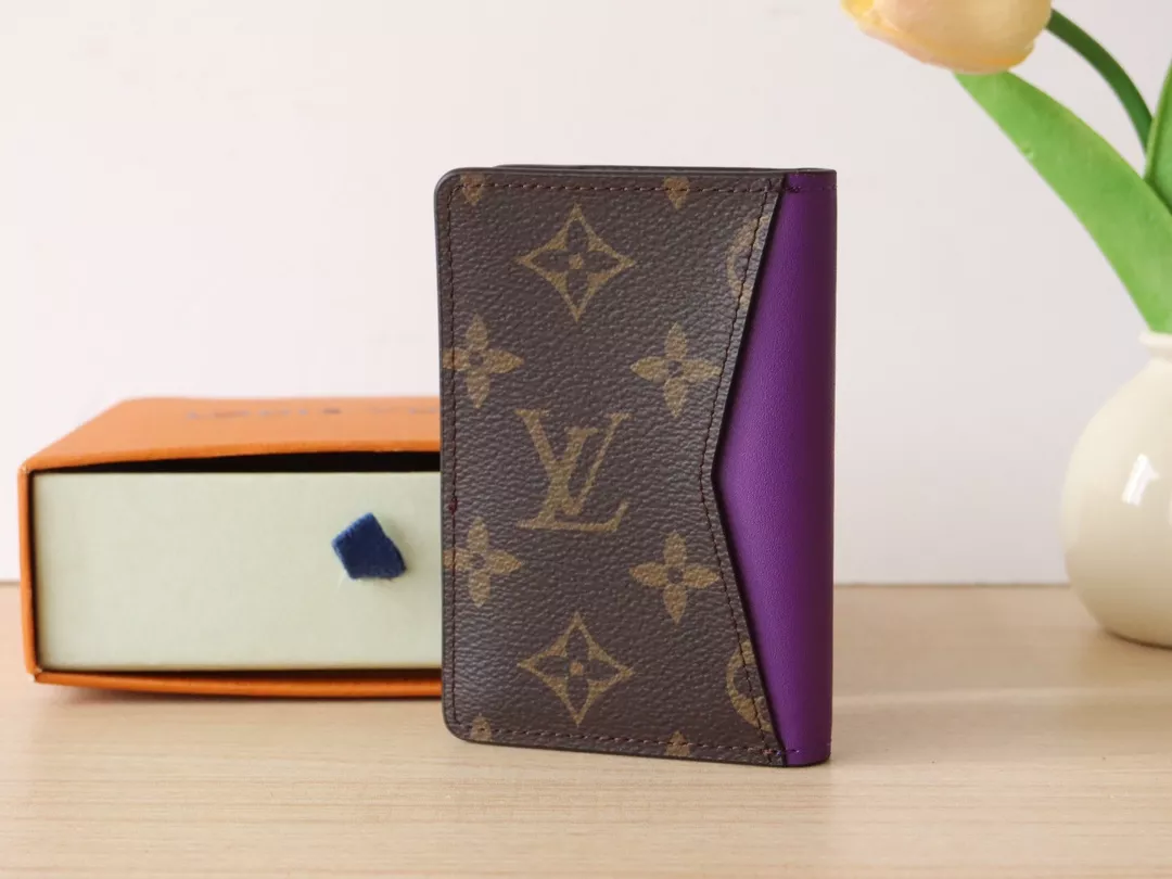 Louis Vuitton LV Card Case Lightweight 8663 - Image 3