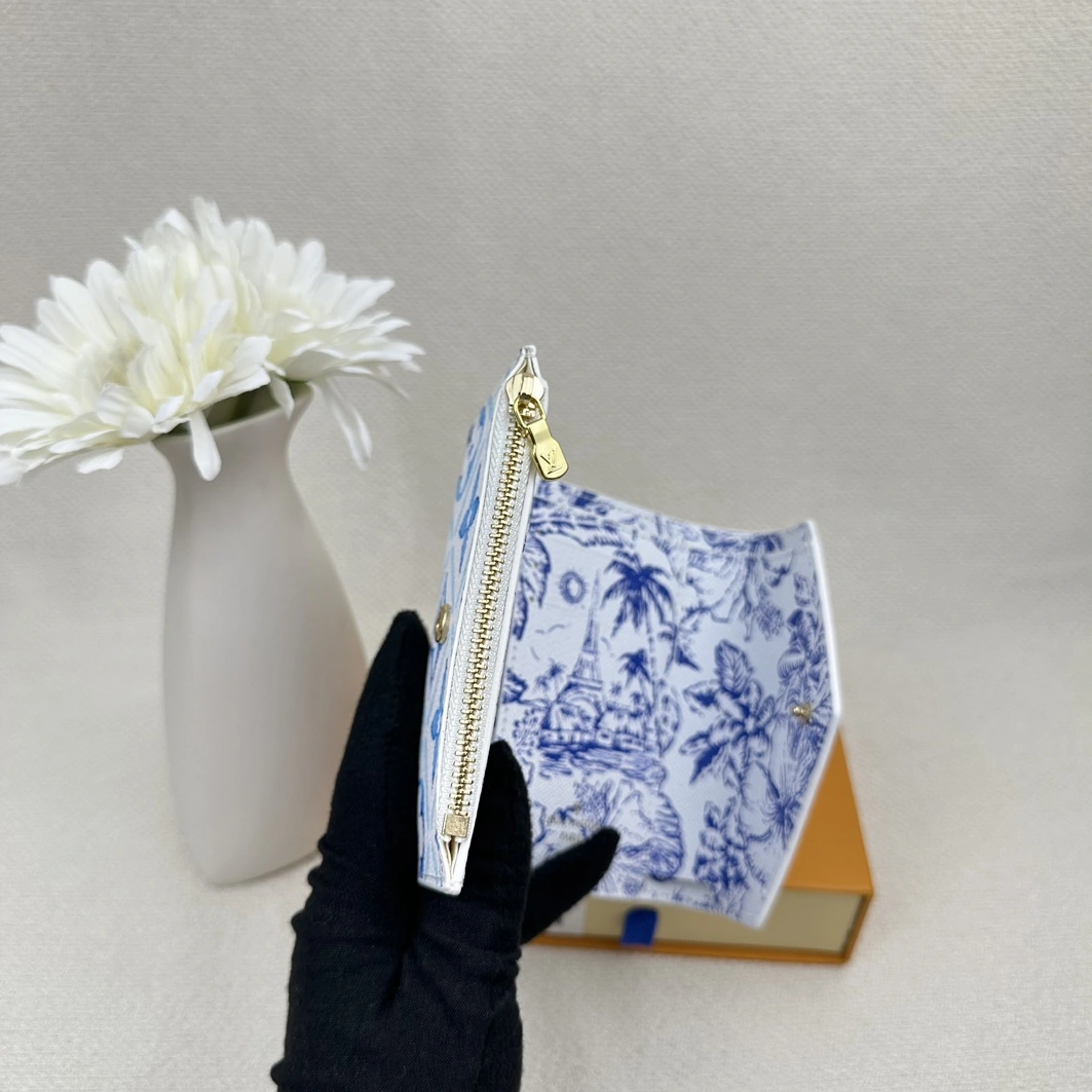 Louis Vuitton LV Card Case Practical 7072 - Image 6