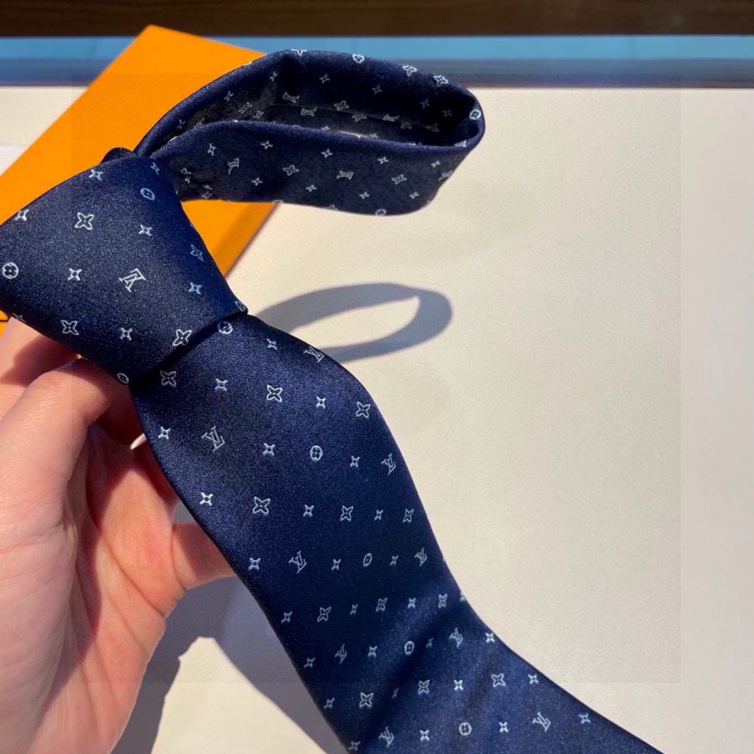 Louis Vuitton LV Necktie For Men Popular 8705 - Image 3