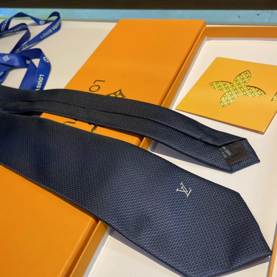 Louis Vuitton LV Necktie Unique 2626 - Image 5