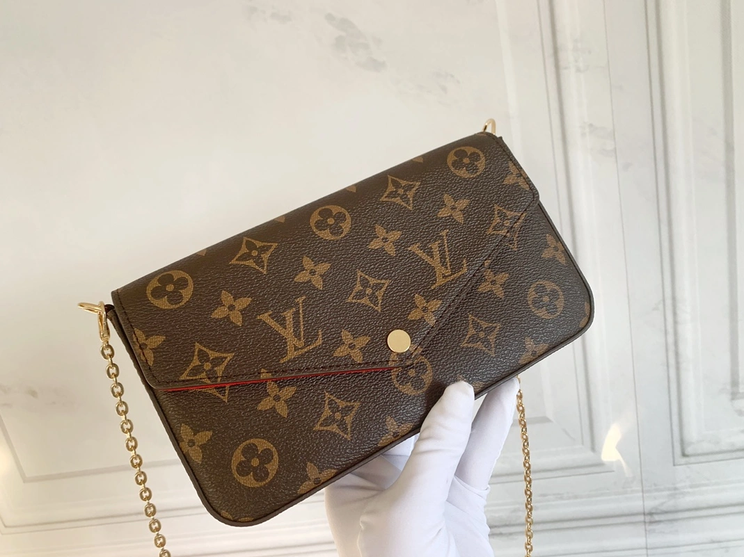 Louis Vuitton LV Wallets For Women Stylish 6204