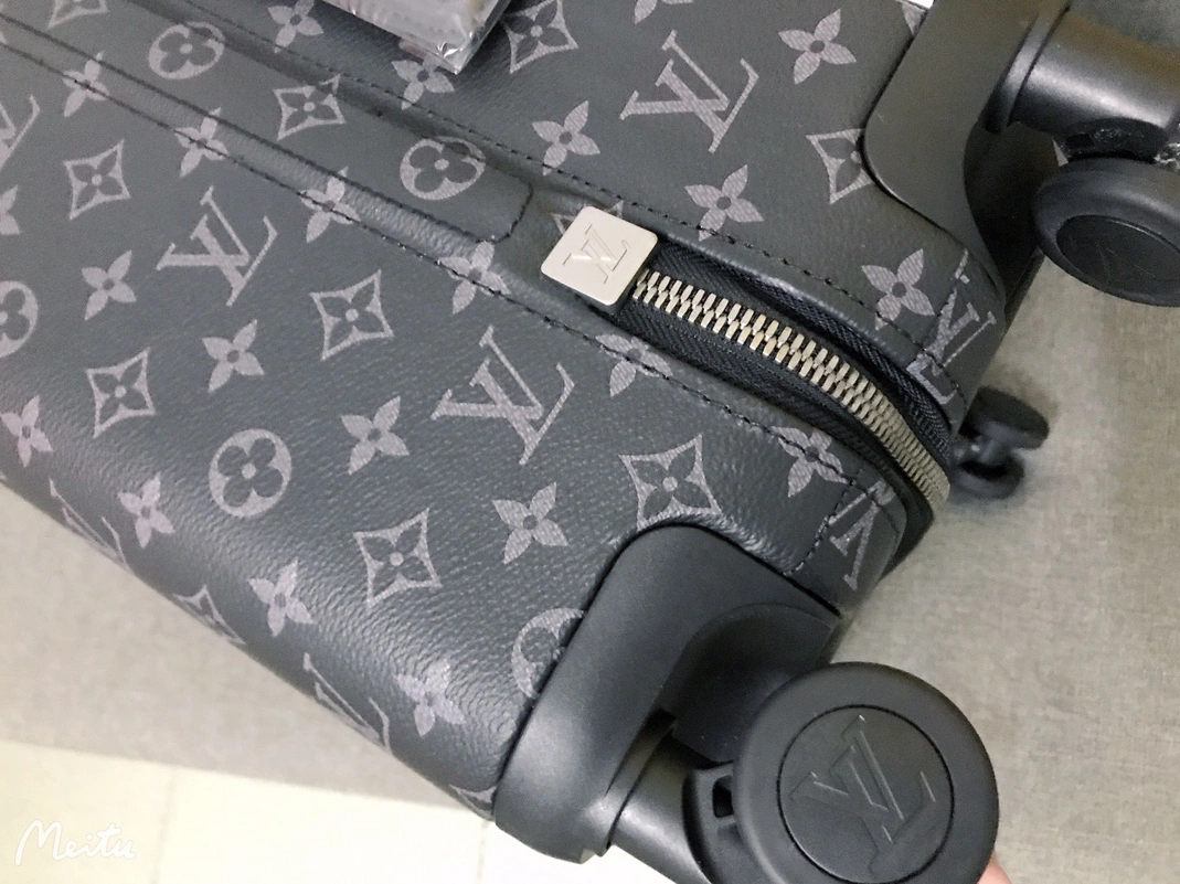 Louis Vuitton Luggage Efficient 2660 - Image 6