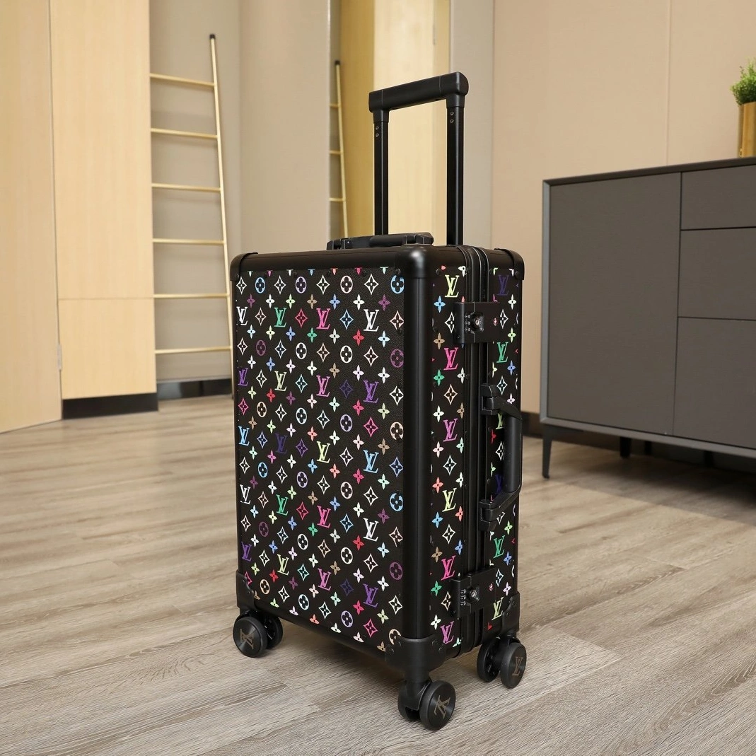 Louis Vuitton Luggage Modern 4481