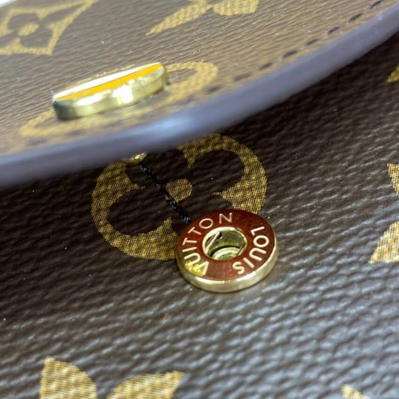 16 card s Louis Vuitton Monogram Cavas Sarah Wallet Red - Image 7