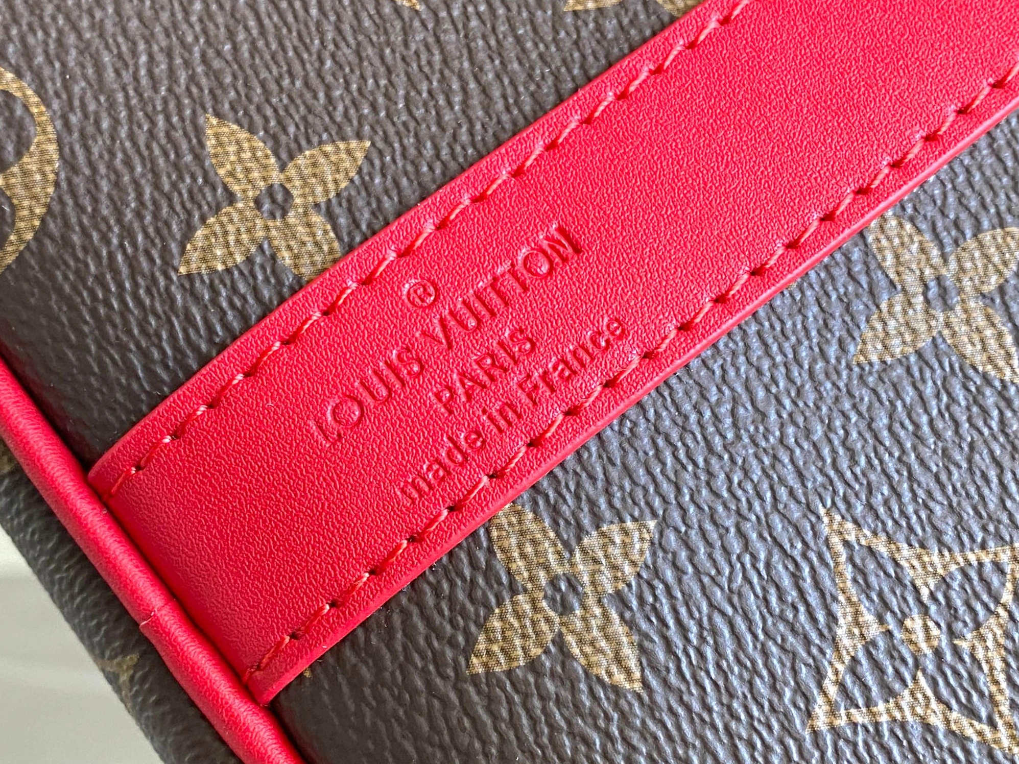 Louis Vuitton Travel Bags Durable 6362 - Image 7