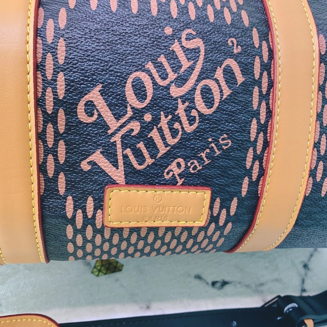 Louis Vuitton Travel Bags NewStyle 3207 - Image 4