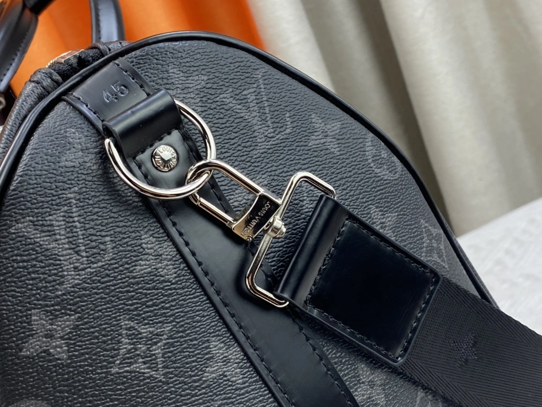 Louis Vuitton Travel Bags Reliable 8955 - Image 6