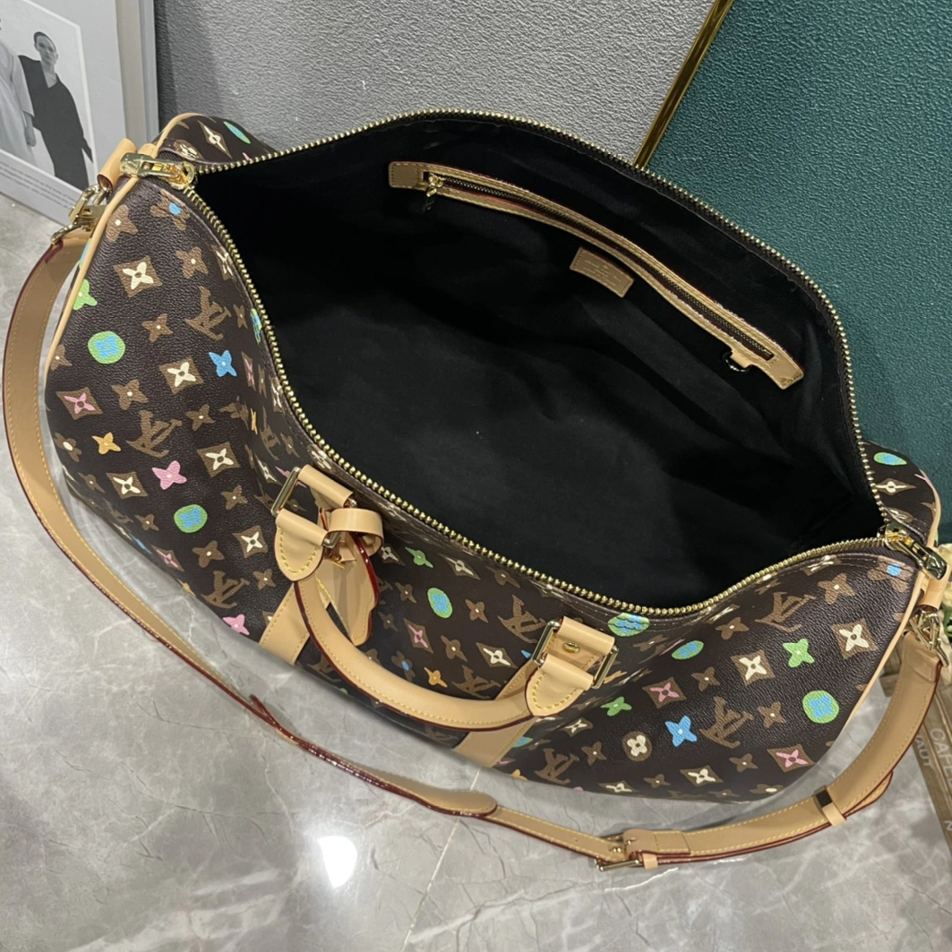 Louis Vuitton Travel Bags Sleek 6821 - Image 8